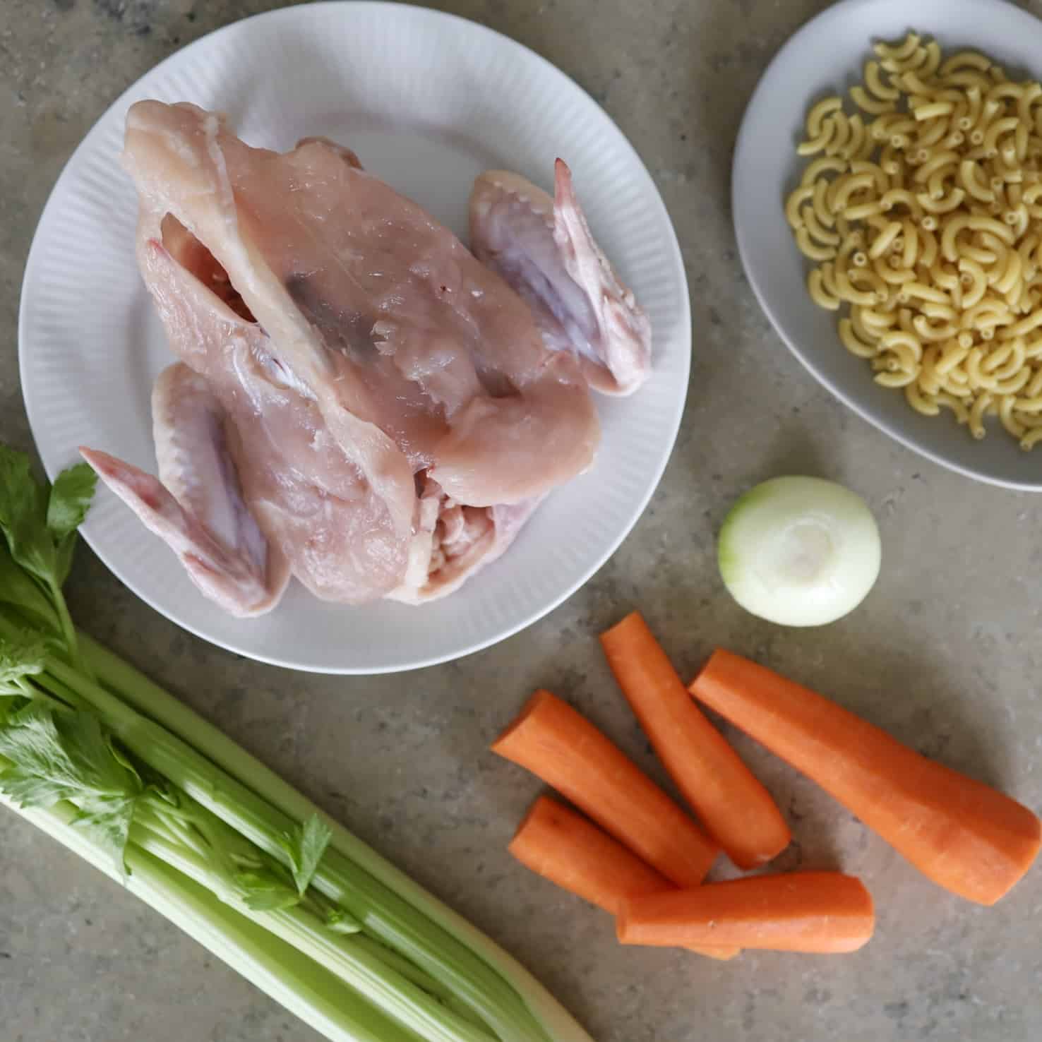 Kyllingesuppe med grøntsager